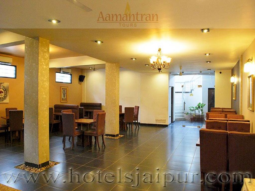 The Saneer Jaipur Hotel Bagian luar foto