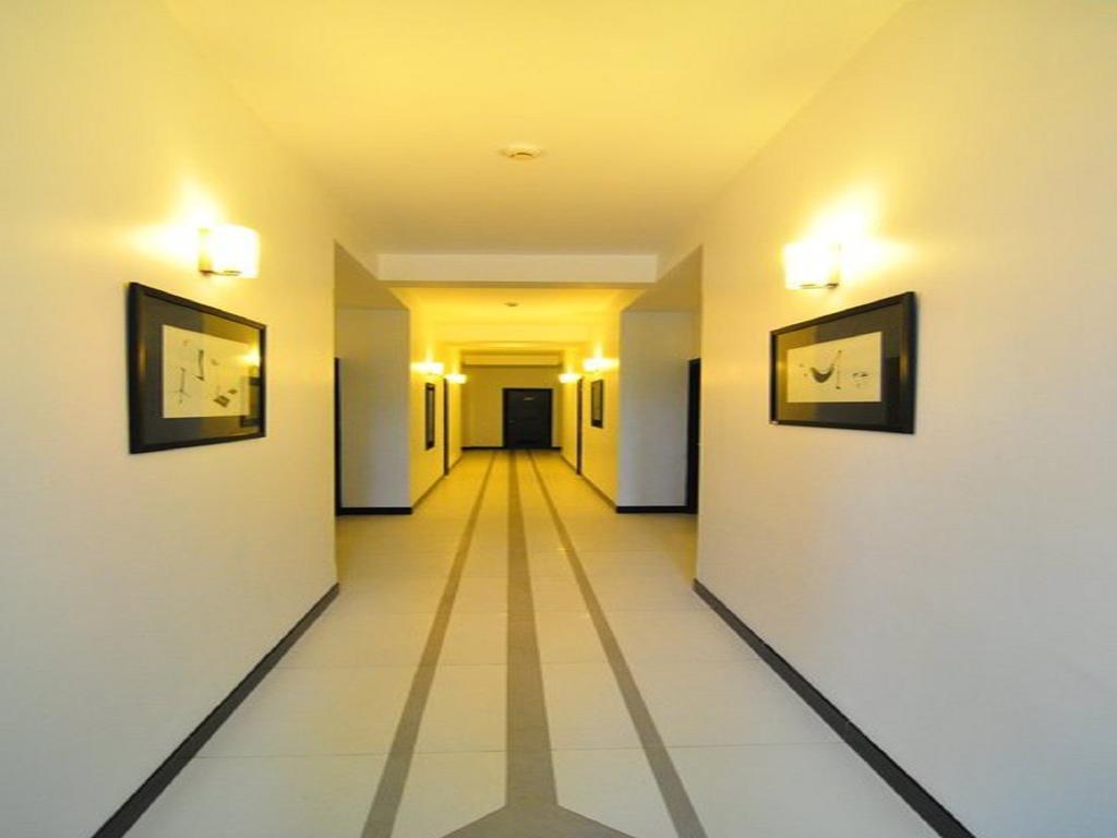 The Saneer Jaipur Hotel Bagian luar foto