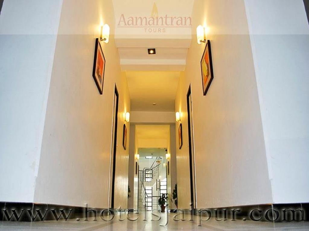The Saneer Jaipur Hotel Bagian luar foto
