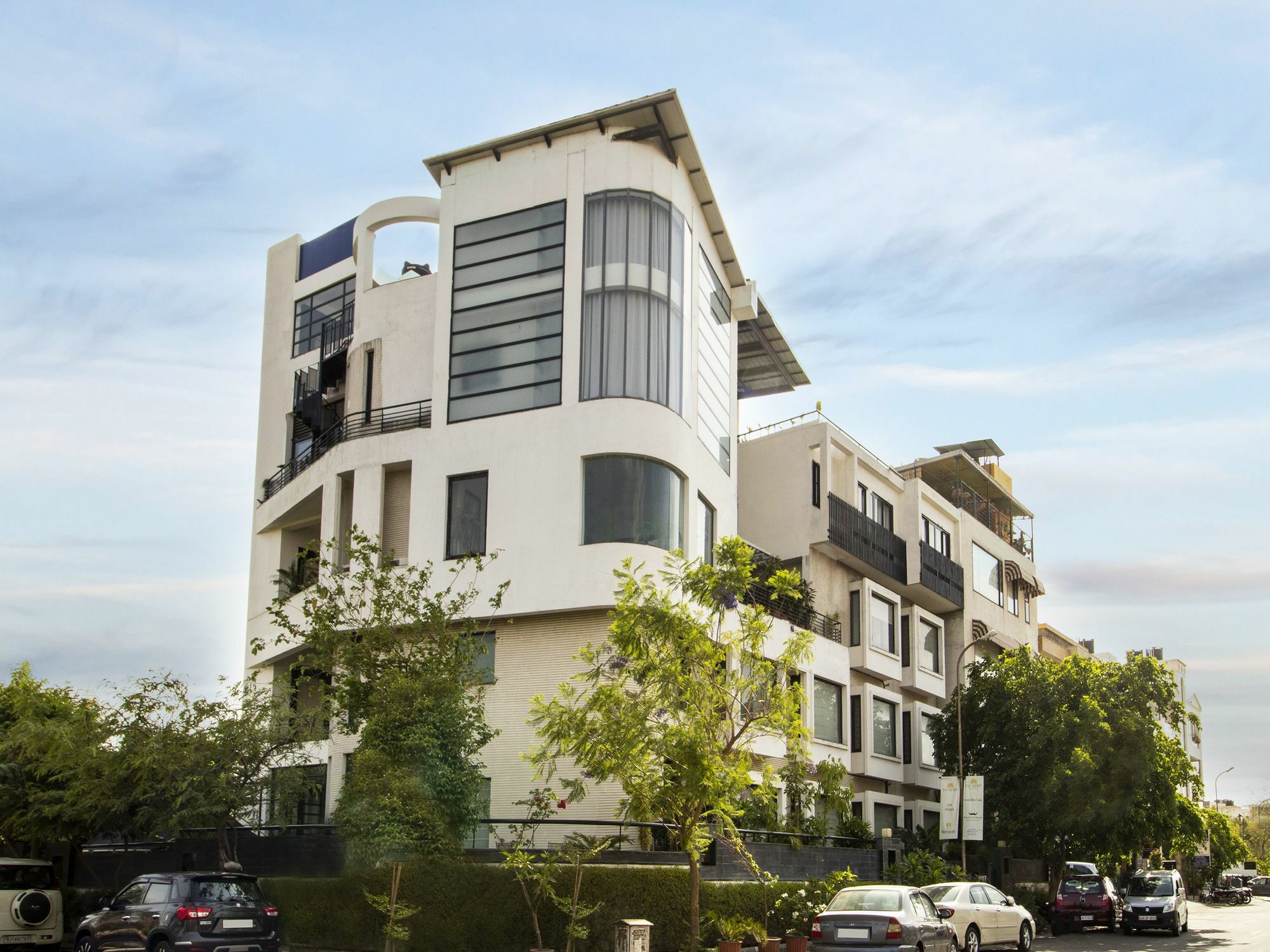 The Saneer Jaipur Hotel Bagian luar foto