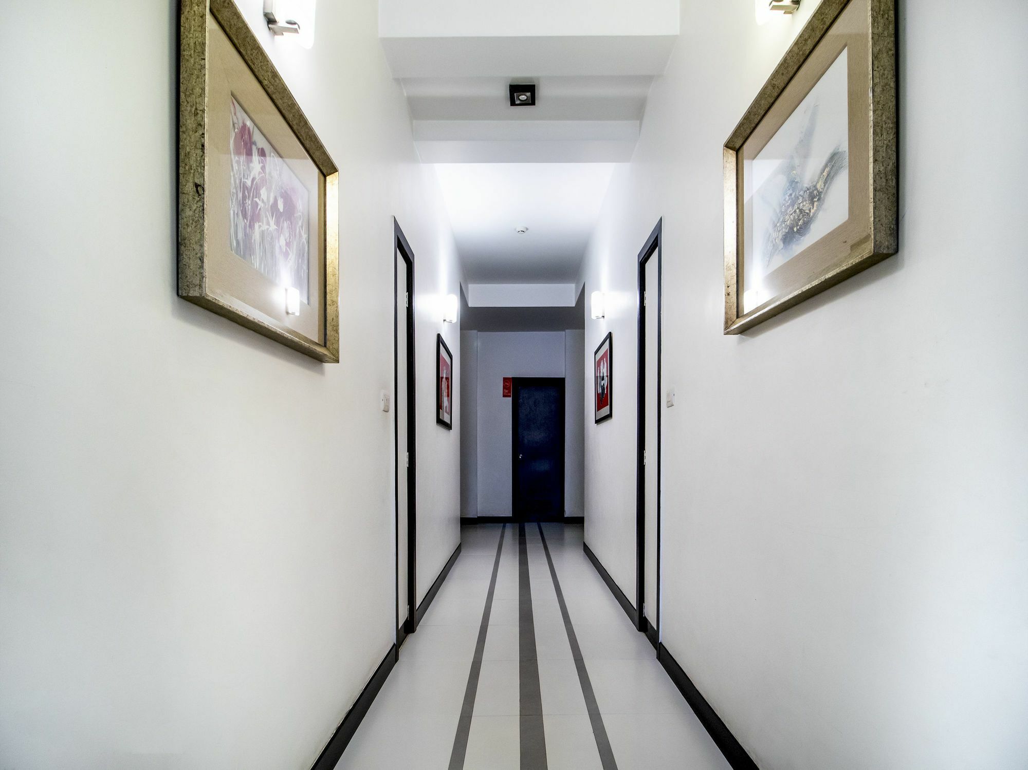 The Saneer Jaipur Hotel Bagian luar foto